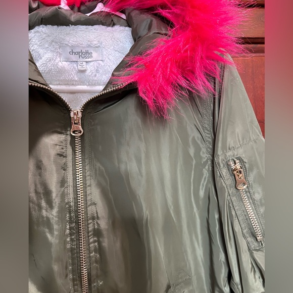 Charlotte Russe Puffer Jacket - Picture 3 of 4